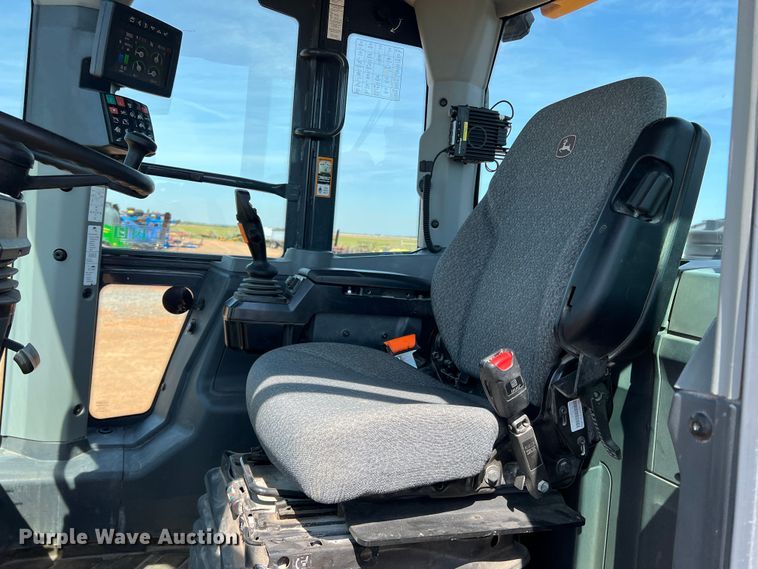 image for item DR5673 2021 John Deere 624 P-Tier  wheel loader