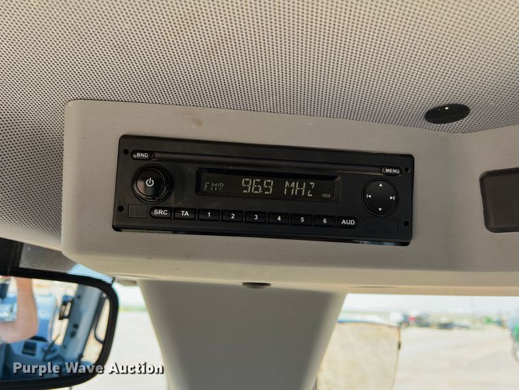 image for item DR5673 2021 John Deere 624 P-Tier  wheel loader