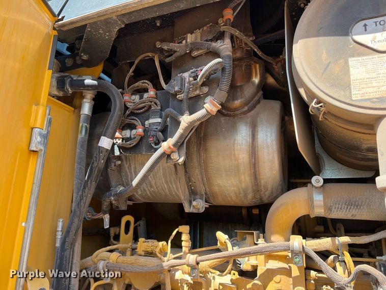 image for item DR5673 2021 John Deere 624 P-Tier  wheel loader