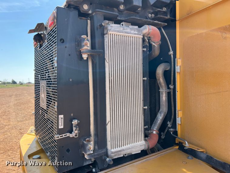 image for item DR5673 2021 John Deere 624 P-Tier  wheel loader