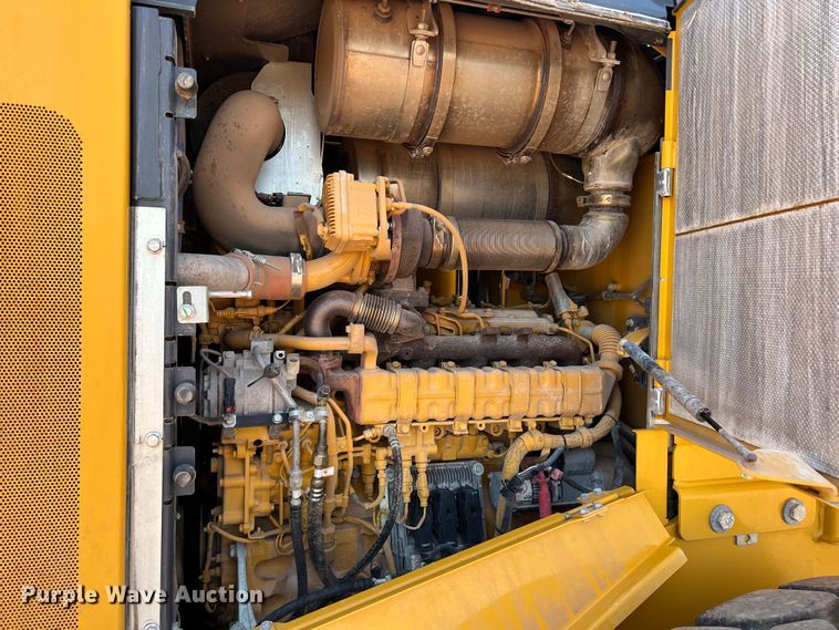 image for item DR5673 2021 John Deere 624 P-Tier  wheel loader