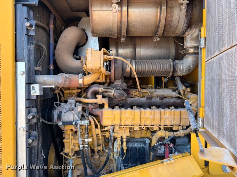 image for item DR5673 2021 John Deere 624 P-Tier  wheel loader