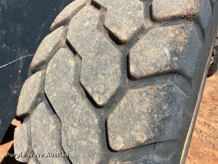 image for item DR5673 2021 John Deere 624 P-Tier  wheel loader