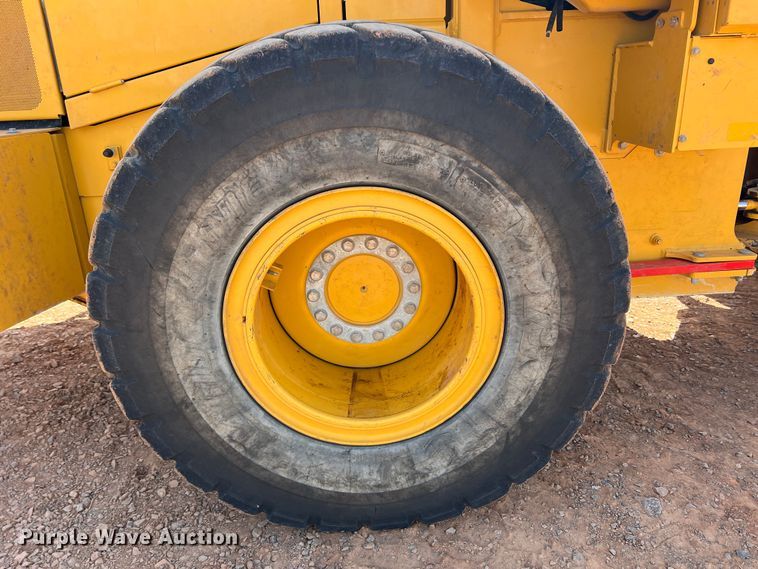 image for item DR5673 2021 John Deere 624 P-Tier  wheel loader