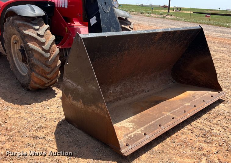 image for item DR5674 2017 Manitou MLT840  telehandler