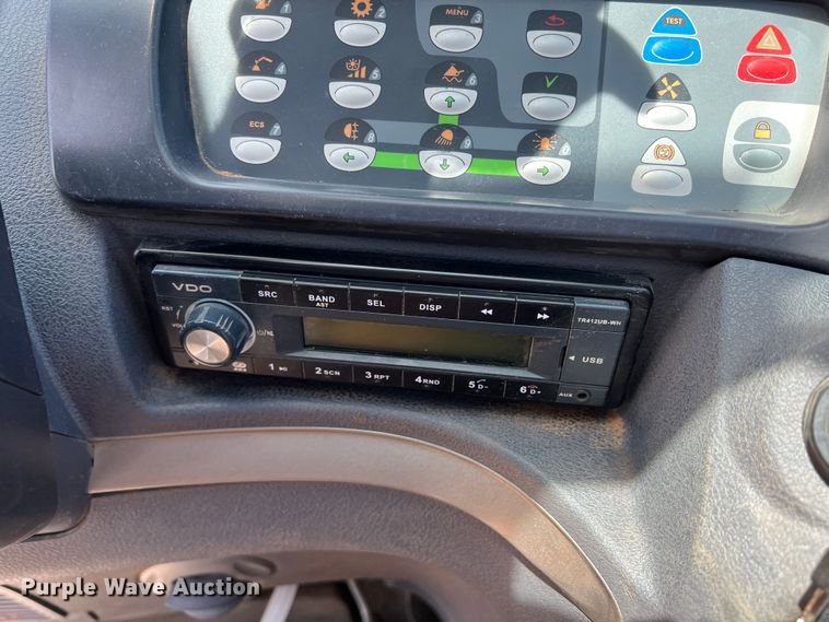 image for item DR5674 2017 Manitou MLT840  telehandler