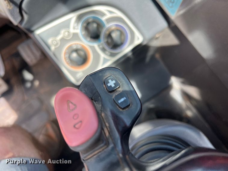 image for item DR5674 2017 Manitou MLT840  telehandler