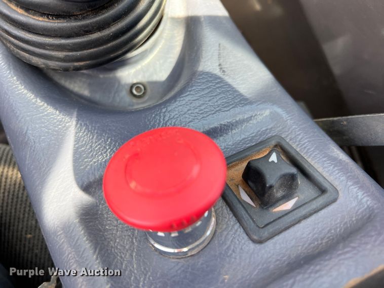 image for item DR5674 2017 Manitou MLT840  telehandler