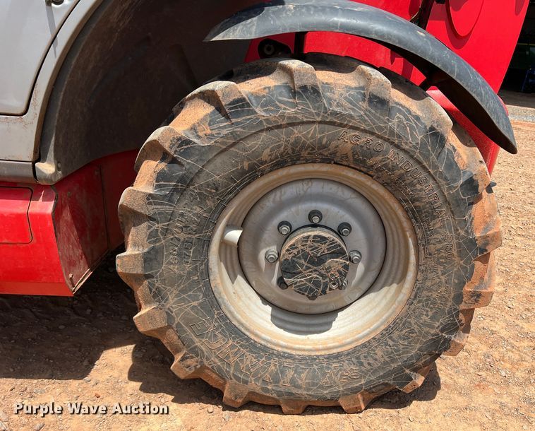 image for item DR5674 2017 Manitou MLT840  telehandler