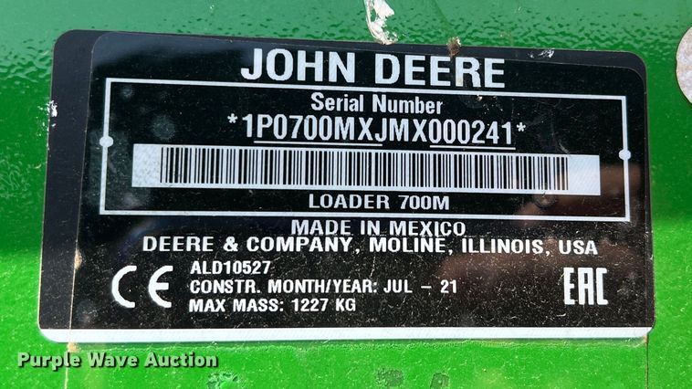 image for item DR5675 John Deere 700M  loader
