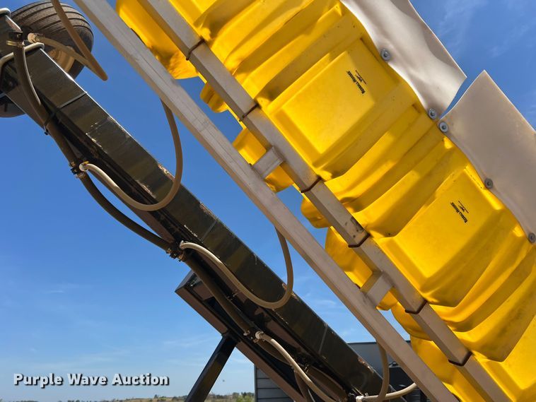 image for item DR5677 Moore Built  hooded sprayer