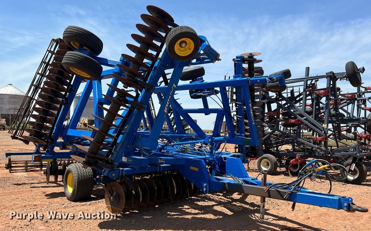 image for item DR5678 2012 Landoll 7431-33  vertical tillage