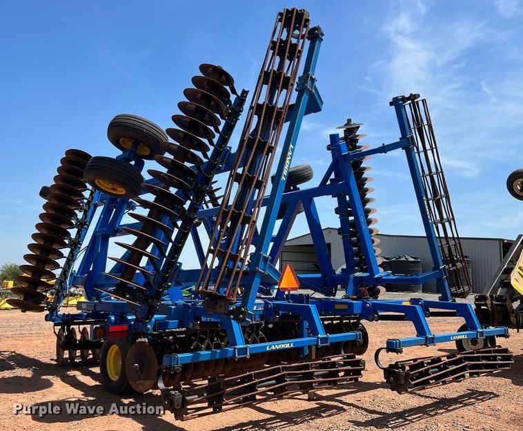 image for item DR5678 2012 Landoll 7431-33  vertical tillage