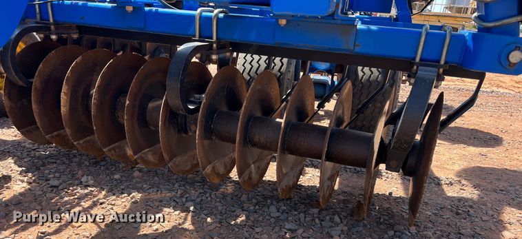 image for item DR5678 2012 Landoll 7431-33  vertical tillage