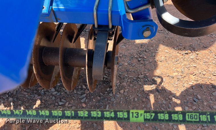 image for item DR5678 2012 Landoll 7431-33  vertical tillage