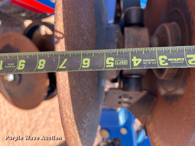 image for item DR5678 2012 Landoll 7431-33  vertical tillage