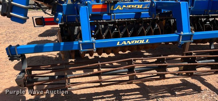 image for item DR5678 2012 Landoll 7431-33  vertical tillage