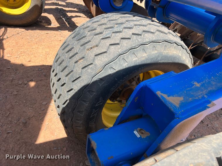 image for item DR5678 2012 Landoll 7431-33  vertical tillage