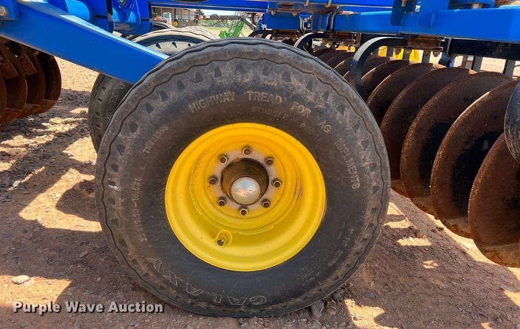 image for item DR5678 2012 Landoll 7431-33  vertical tillage