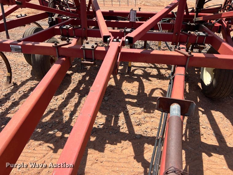 image for item DR5680 Case 5700CHPL  field cultivator