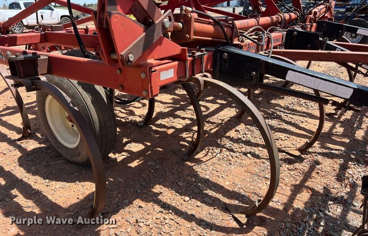 image for item DR5680 Case 5700CHPL  field cultivator