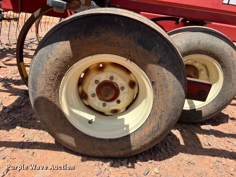 image for item DR5680 Case 5700CHPL  field cultivator