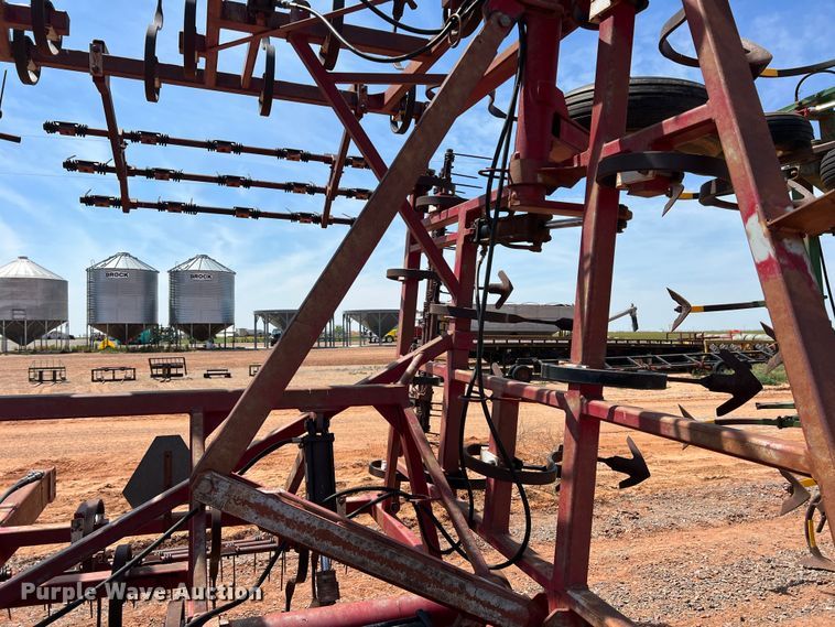 image for item DR5681 Field cultivator