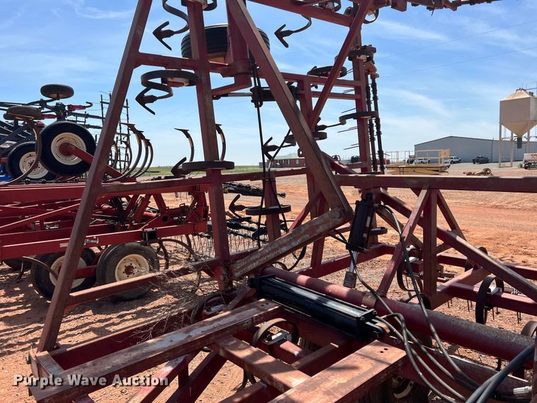 image for item DR5681 Field cultivator