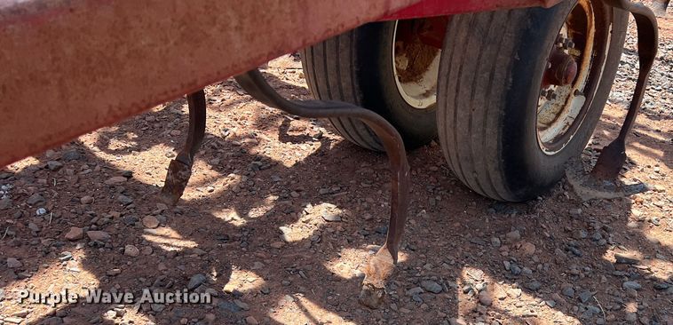 image for item DR5681 Field cultivator