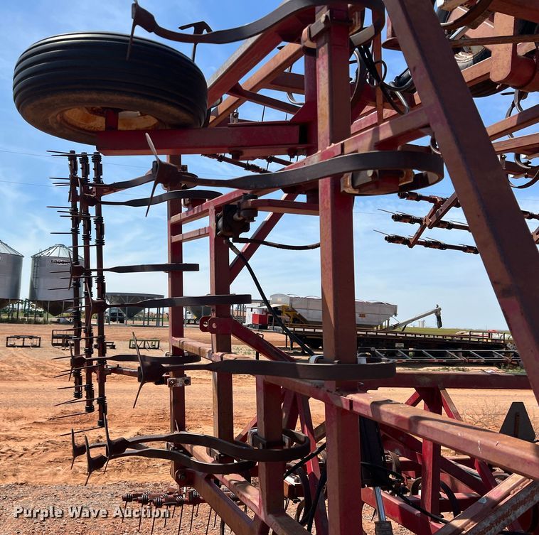 image for item DR5681 Field cultivator