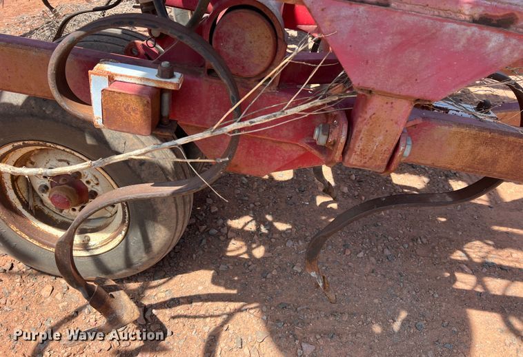 image for item DR5681 Field cultivator