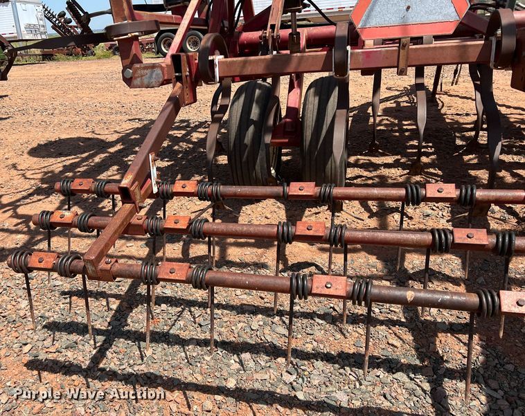 image for item DR5681 Field cultivator