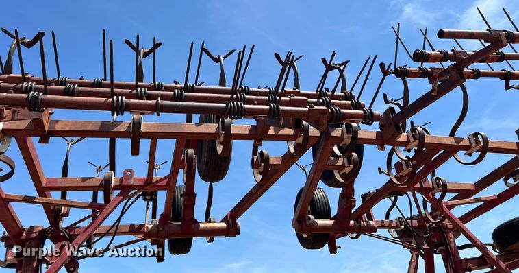 image for item DR5681 Field cultivator
