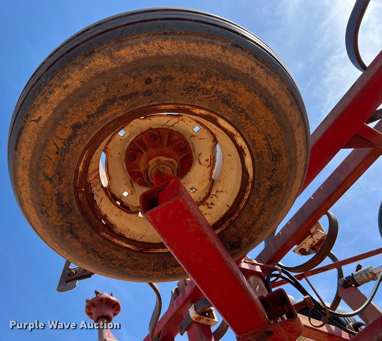 image for item DR5681 Field cultivator