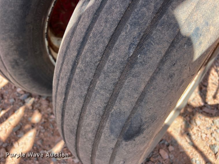 image for item DR5681 Field cultivator