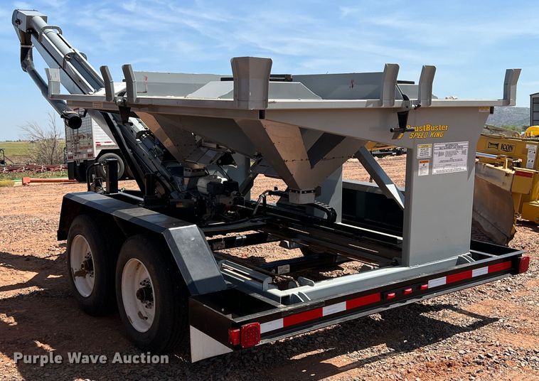 image for item DR5684 CrustBuster 90926700  seed tender