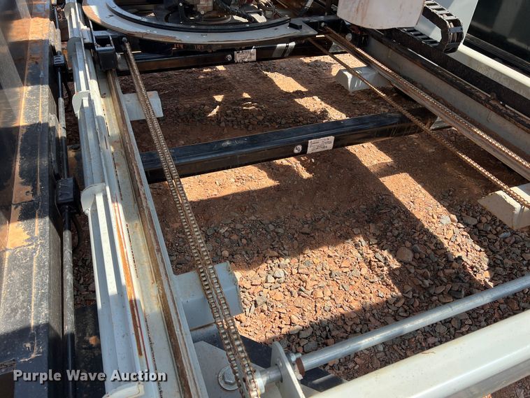 image for item DR5684 CrustBuster 90926700  seed tender