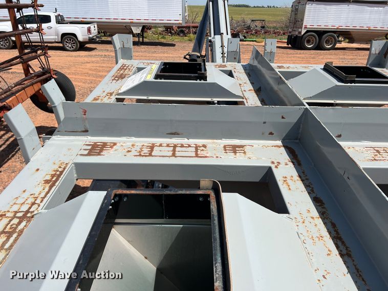 image for item DR5684 CrustBuster 90926700  seed tender