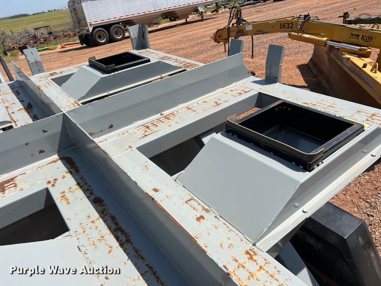 image for item DR5684 CrustBuster 90926700  seed tender