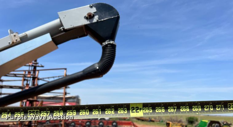 image for item DR5684 CrustBuster 90926700  seed tender