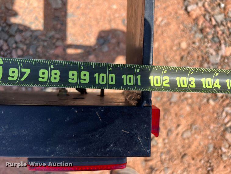 image for item DR5684 CrustBuster 90926700  seed tender