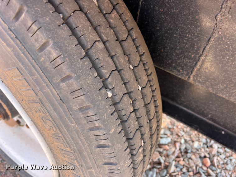 image for item DR5684 CrustBuster 90926700  seed tender