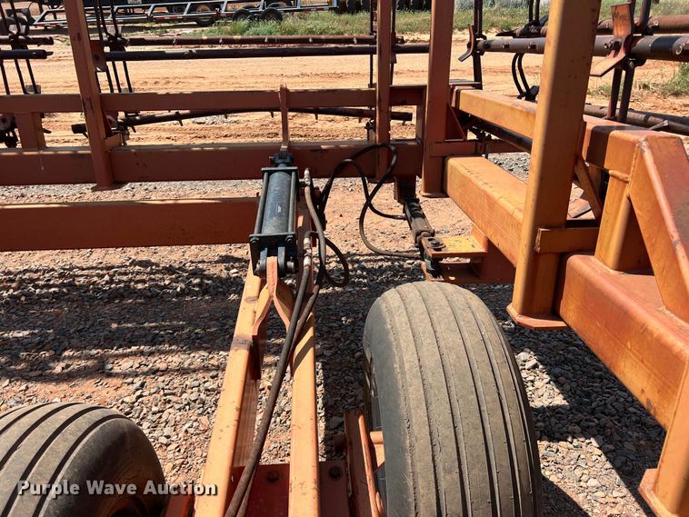 image for item DR5685 McFarlane 46-16  spike tooth harrow