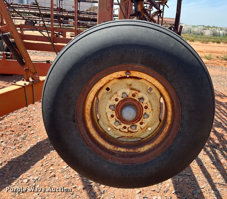 image for item DR5685 McFarlane 46-16  spike tooth harrow