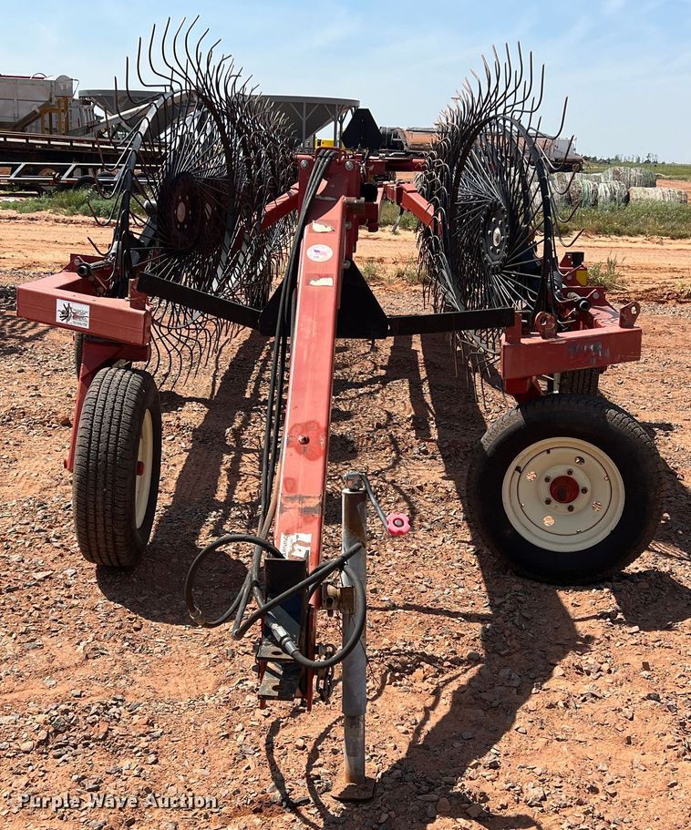 image for item DR5686 H&S BF1660  hay rake