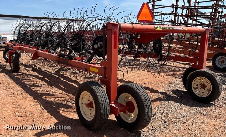 image for item DR5686 H&S BF1660  hay rake