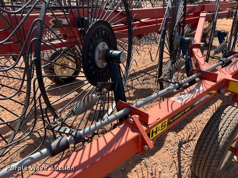 image for item DR5686 H&S BF1660  hay rake