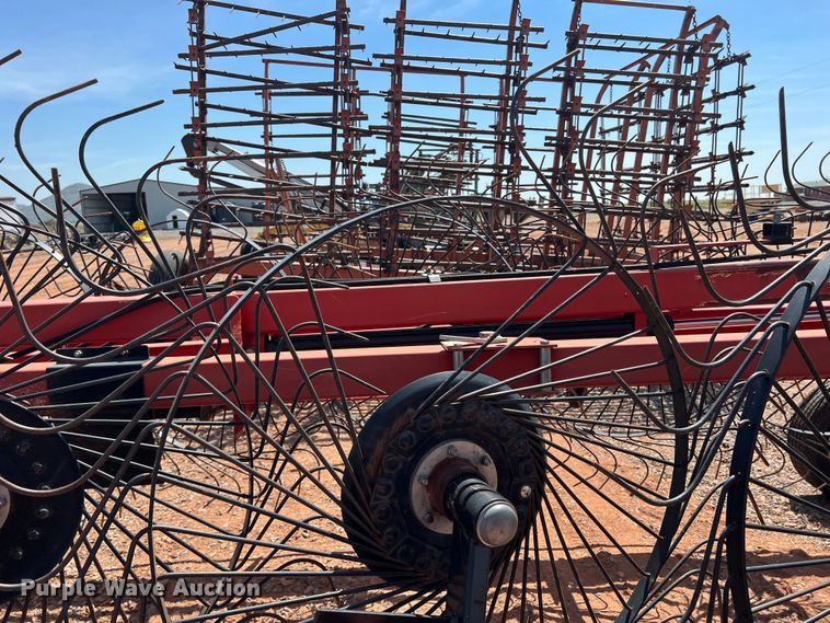 image for item DR5686 H&S BF1660  hay rake