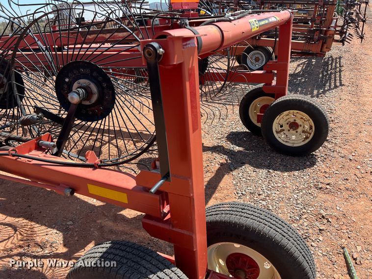 image for item DR5686 H&S BF1660  hay rake