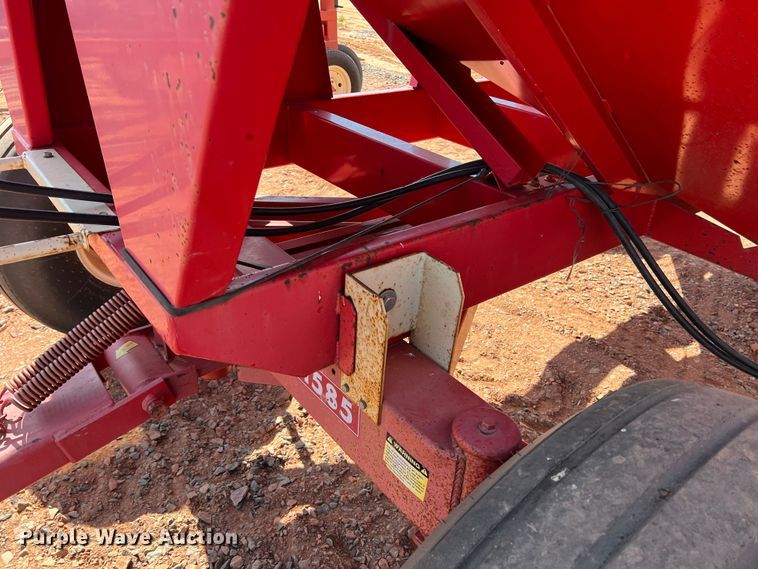 image for item DR5687 E-Z Trail 1585  gravity wagon